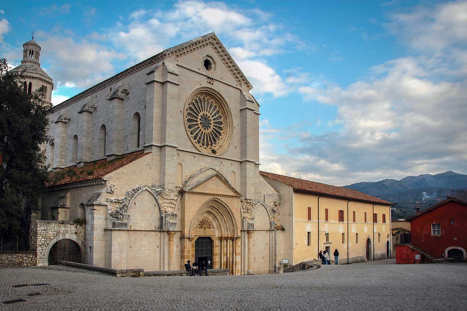 Abbazia di Fossanova